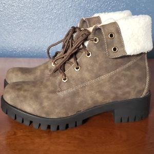 Chase + Chloe Shoes - Madigan Faux Shearling Combat Boot Chase + Chloe Shoes - Madigan Faux Shearling Combat Boot